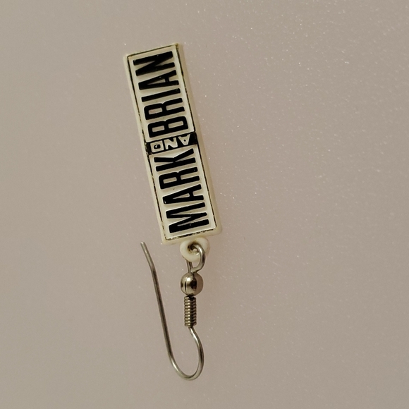 •95.5 KLOS FM•Mark and Brian in the mornings•logo, single earring• - Picture 1 of 13